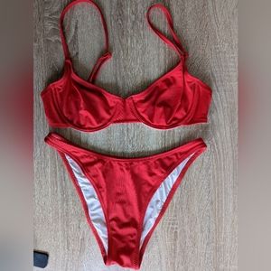 Solid & Striped red bikini set